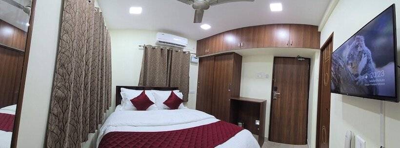 בית מלון כפרי Nj Residency