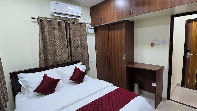 בית מלון כפרי Nj Residency