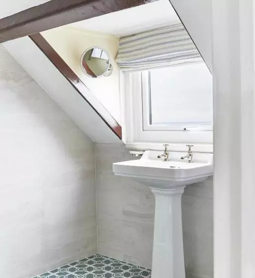 Hotelli Outlaw S Guest House