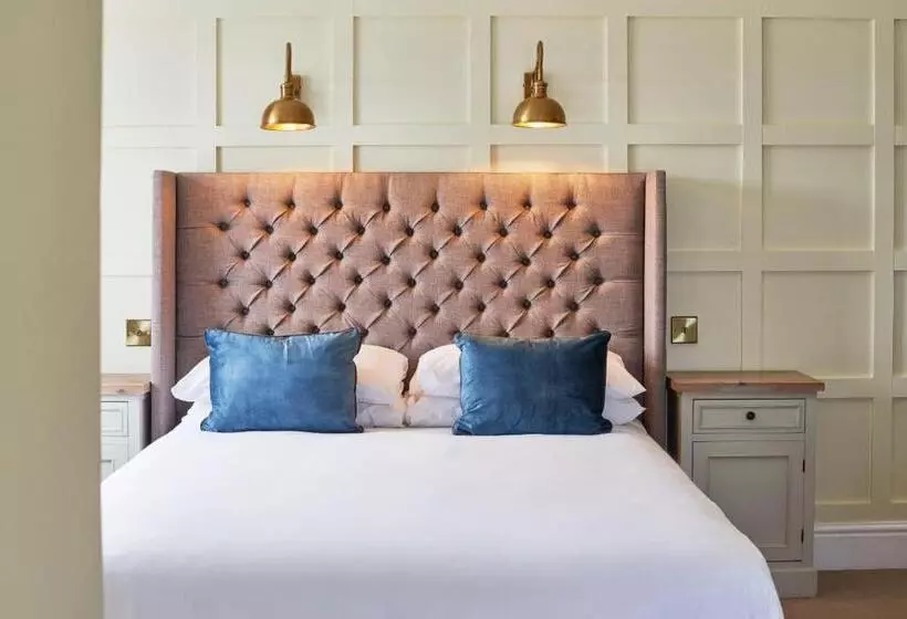 Hotelli Outlaw S Guest House