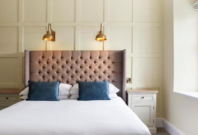 Hotel Outlaw S Guest House