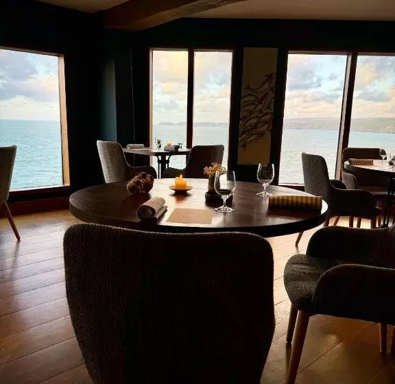 Hotelli Outlaw S Guest House