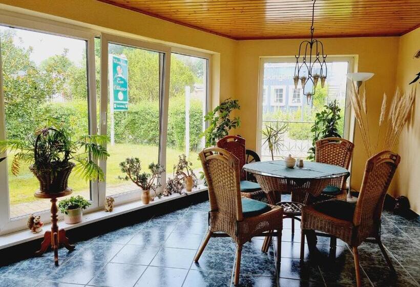 호텔 Pension & Wirtshaus   Tun Eikkoter   Kobel I