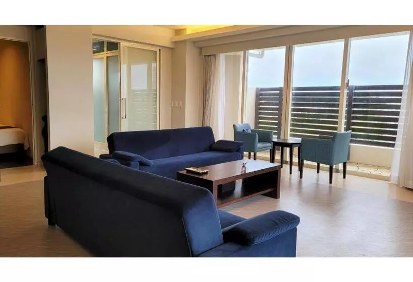 Hotelli Terrace Garden Mihama Resort   Vacation Stay 85818v