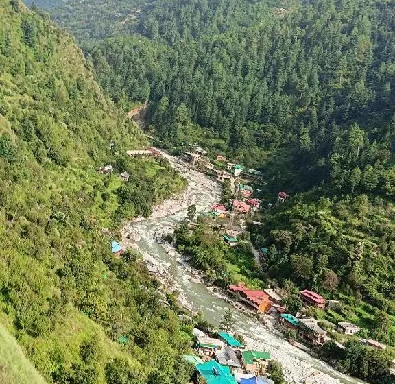 Hotelli Virman Riverside Resort