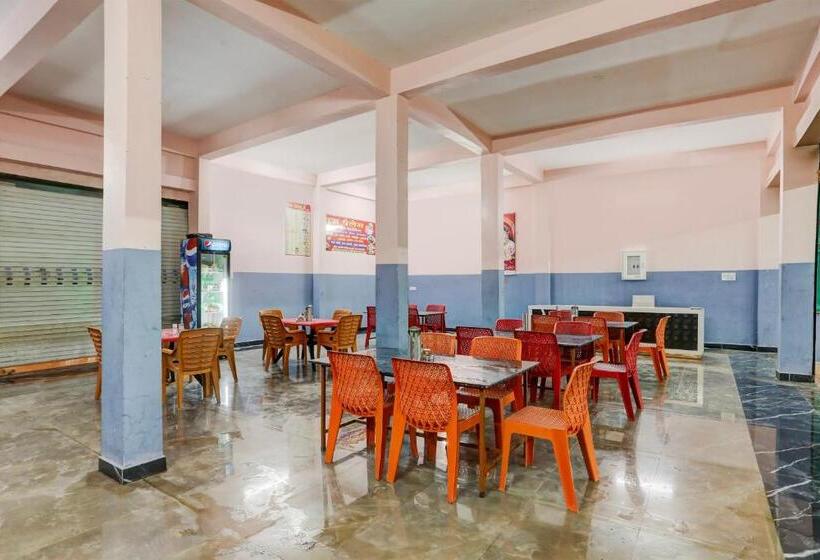Oyo Hotel Thakur Ji And Dhaba