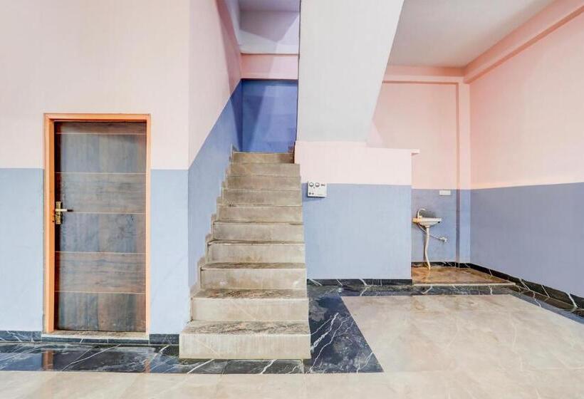 Oyo Hotel Thakur Ji And Dhaba