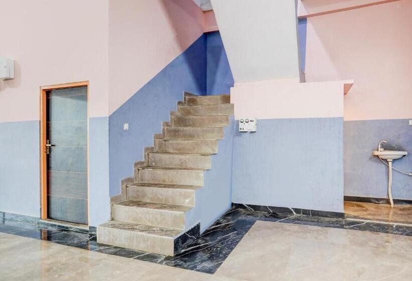 Oyo Hotel Thakur Ji And Dhaba