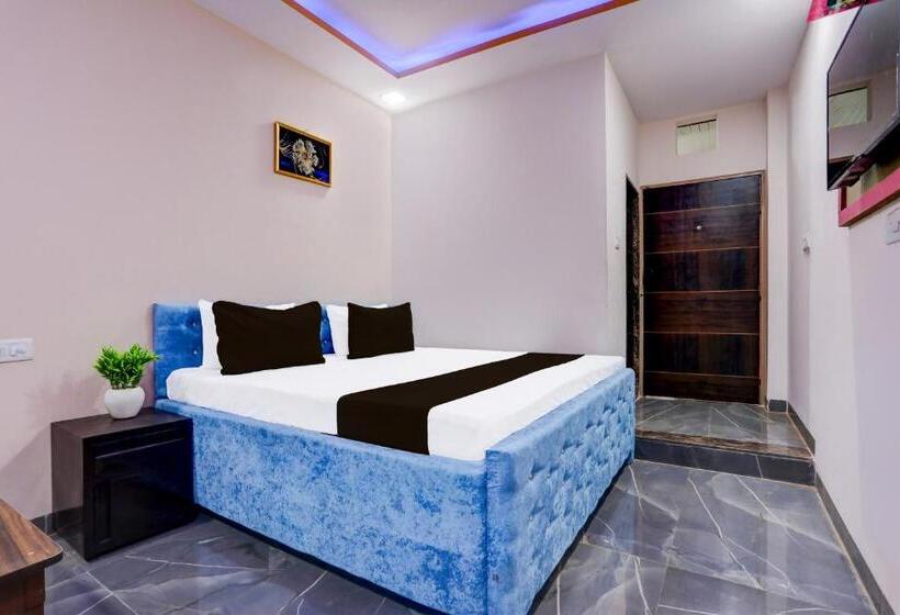 Oyo Hotel Thakur Ji And Dhaba