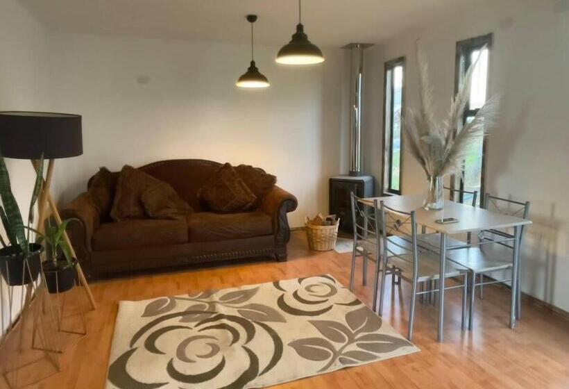 Pansiyon Alojamiento En Yumbel