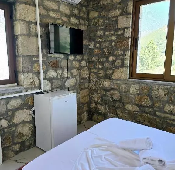ペンション Ambelas Guest Rooms 6