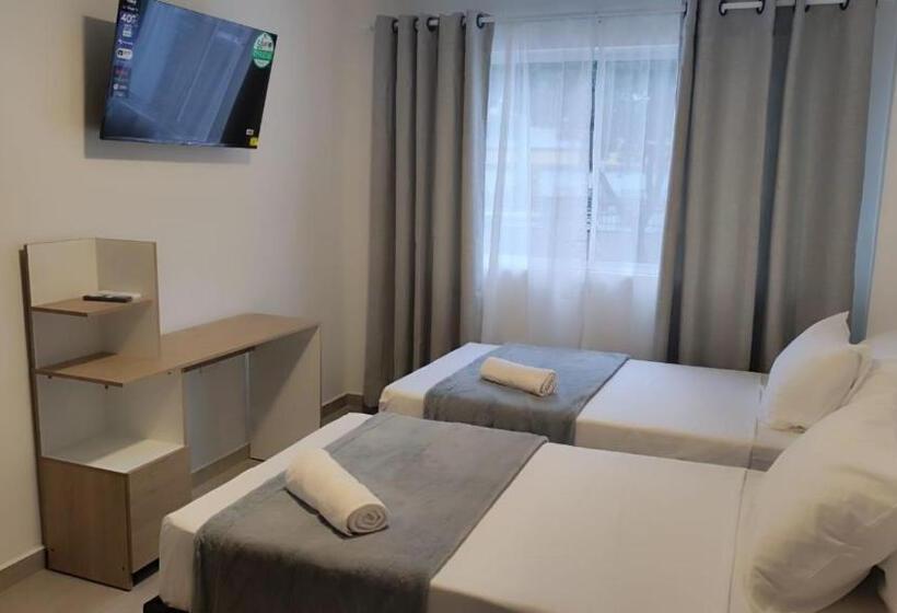 膳宿费 Casa Mompa