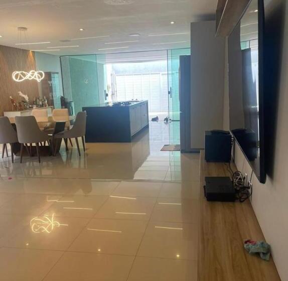 Pensão Lar Nova Esperança Hostel Com Quartos Individuais