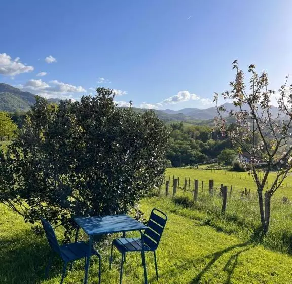 Majatalo Maison Biscaya , La Chambre 2e étage