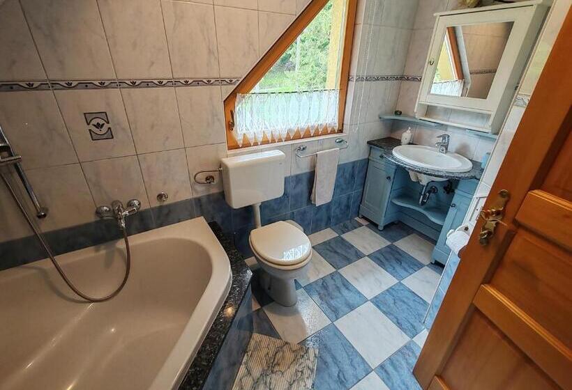 膳宿费 Room Janez