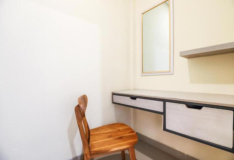 펜션 White Blue House 3 Pvt Room, Shared Pool&kitchen