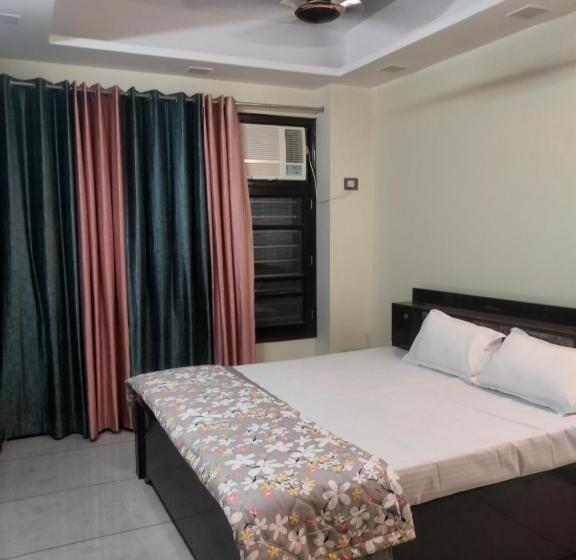 Pushp Vatika Codo Hotal