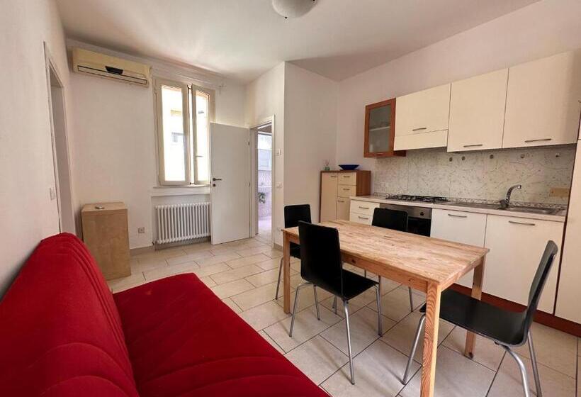 Rimini Beach Residence 200 Mt Dal Mare   Il Lupo Affitta