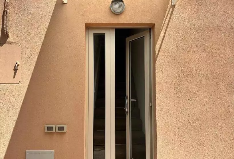 Rimini Beach Residence 200 Mt Dal Mare   Il Lupo Affitta