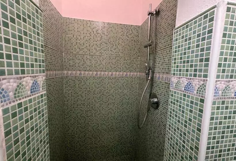 Rimini Beach Residence 200 Mt Dal Mare   Il Lupo Affitta
