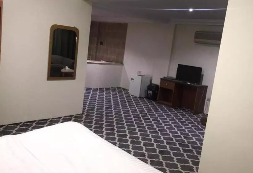 Al Aziziyah Hotel And Suites