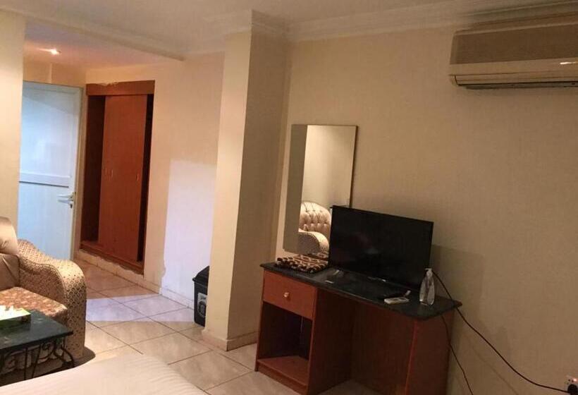 Al Aziziyah Hotel And Suites