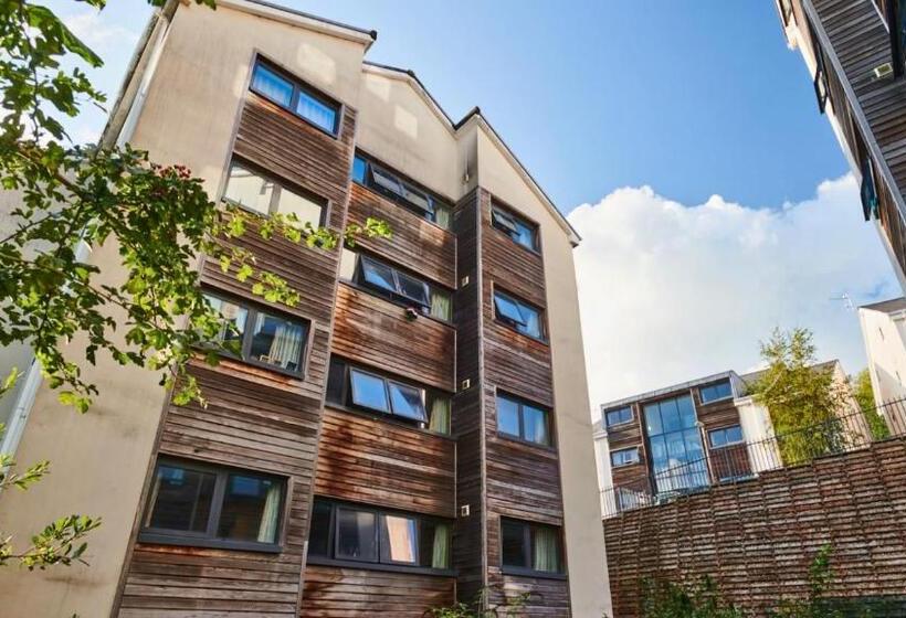 هاستل For Students Only Chic Ensuite Bedrooms At The Northfield In Exeter