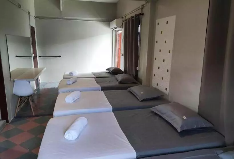 ユースホステル Sea Tong