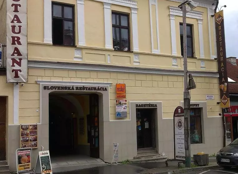 ユースホステル Turistická Ubytovňa Pri Slovenskej Reštaurácii
