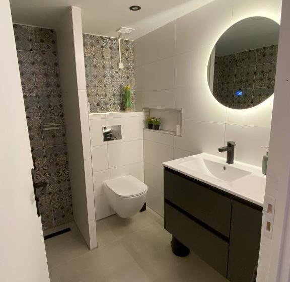 B&b In De Aap Gelogeerd