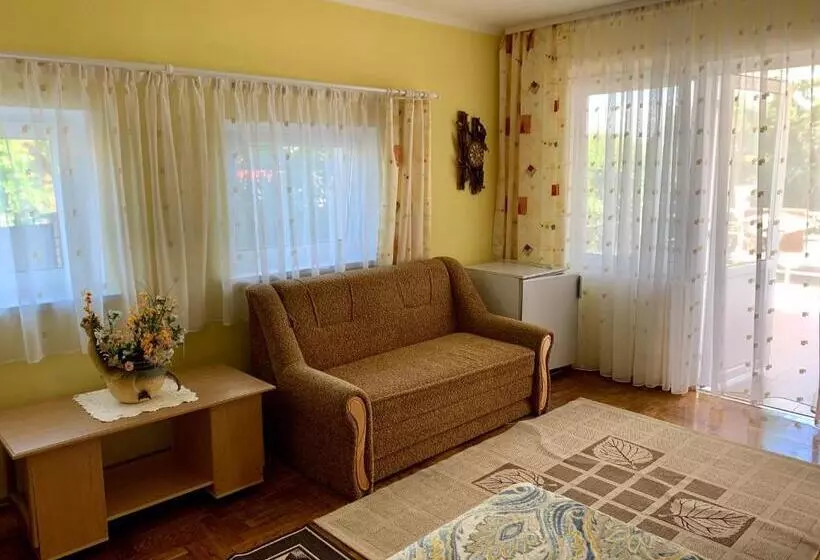 Aamiaismajoitus (B&B) комфортабельный коттедж