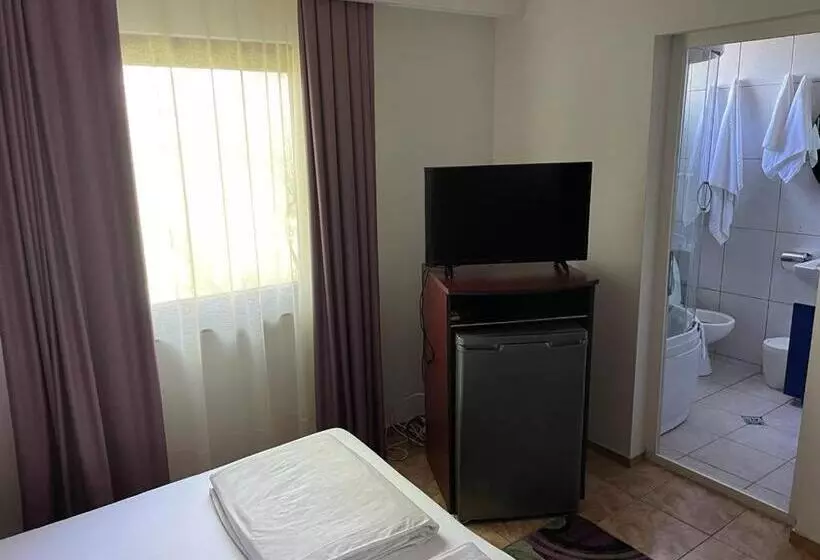 ベッドアンドブレックファースト Casa De Vacanță Topaz