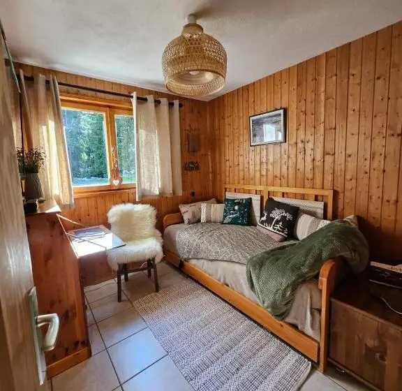 ベッドアンドブレックファースト Chalet Perle Des Hauts