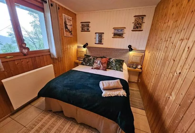 ベッドアンドブレックファースト Chalet Perle Des Hauts