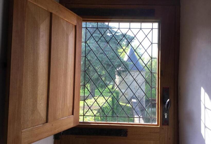 住宿加早餐  Logis De La Helberdière