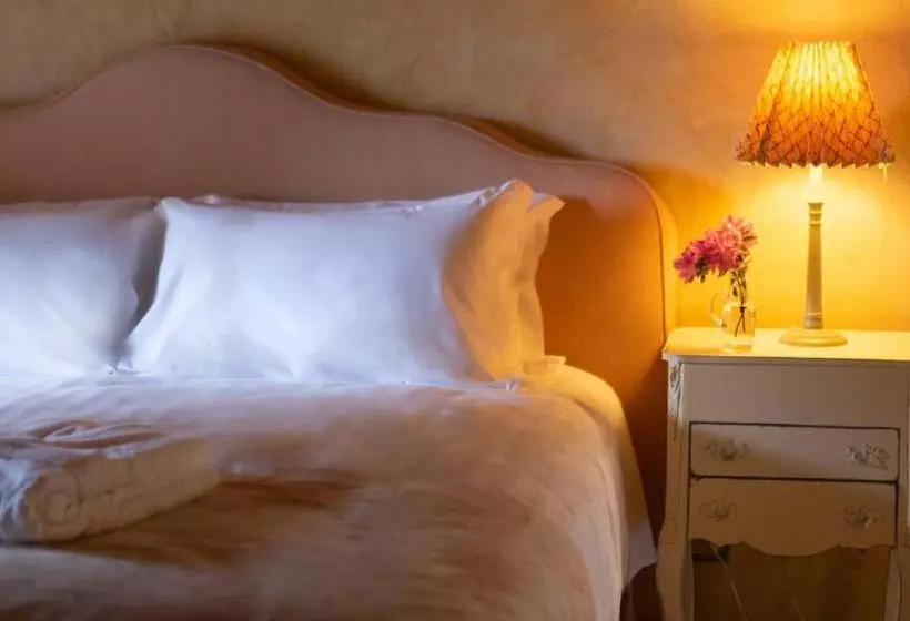 Aamiaismajoitus (B&B) Relais La Magioca  Adults Only