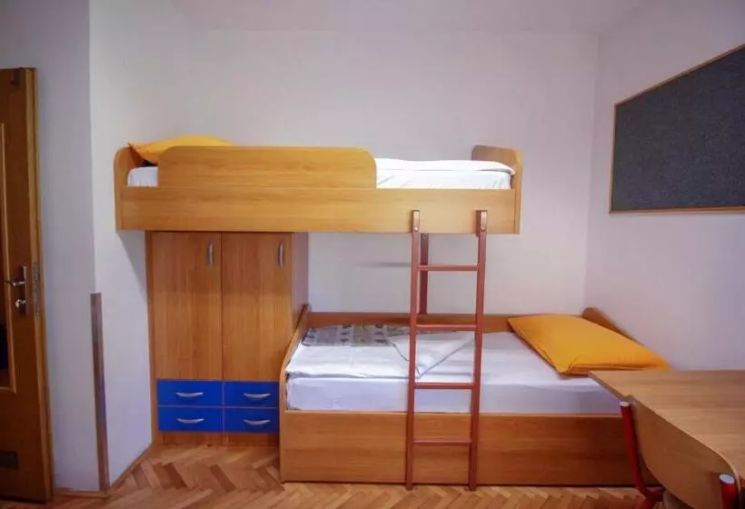 Dijaški Dom Bežigrad Ljubljana Hostel