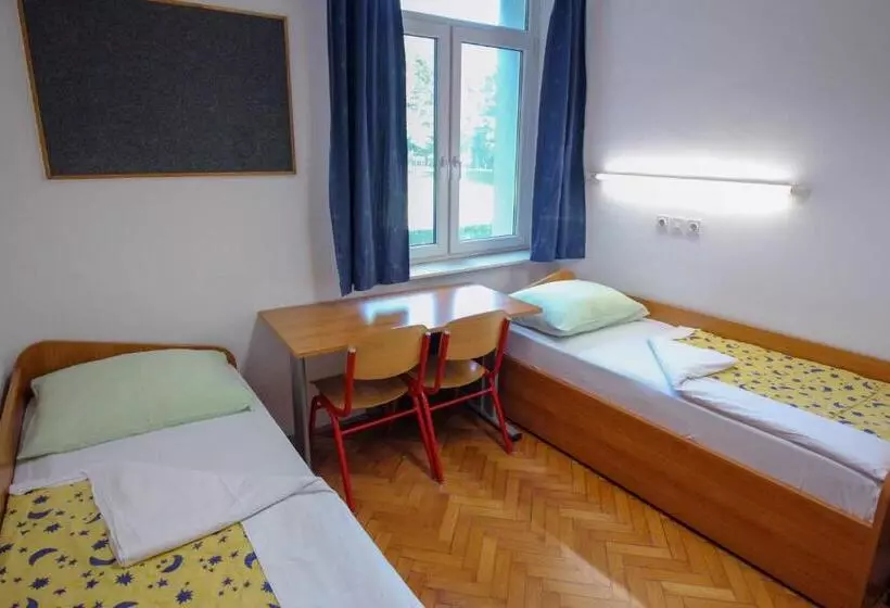 Dijaški Dom Bežigrad Ljubljana Hostel