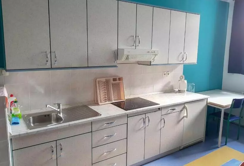 Dijaški Dom Bežigrad Ljubljana Hostel