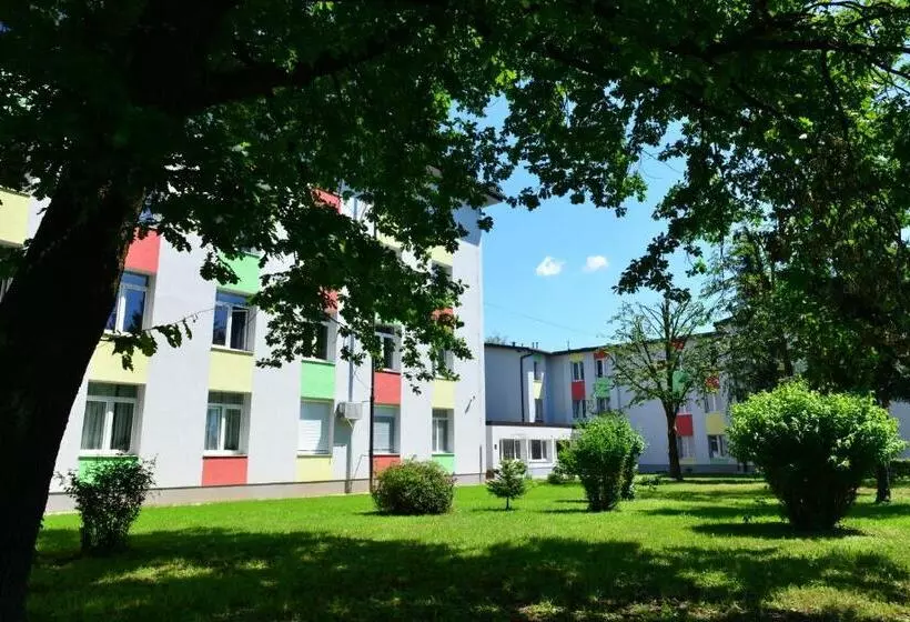 Dijaški Dom Bežigrad Ljubljana Hostel
