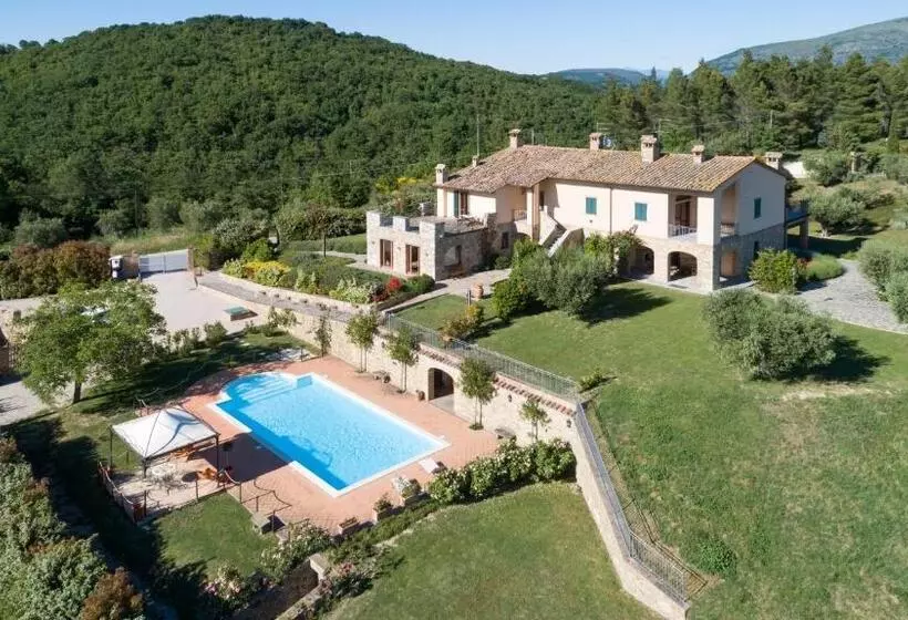 ホテル Agriturismo Villa La Maesta