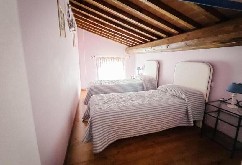 בית מלון כפרי Agriturismo Villa La Maesta