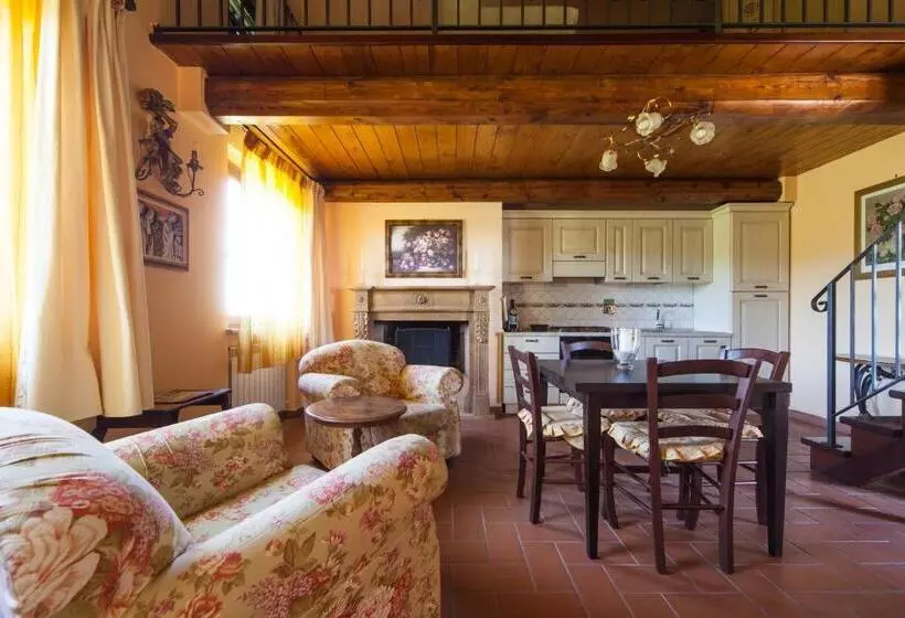 ホテル Agriturismo Villa La Maesta