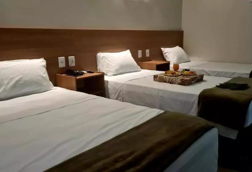 Hotelli Amazon Palace