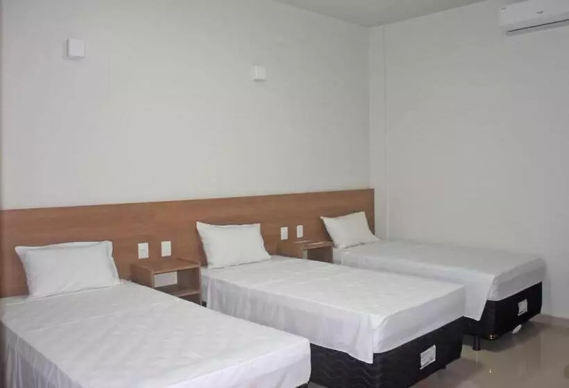 Hotelli Amazon Palace