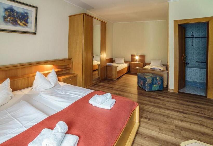 Отель Fraganterwirt