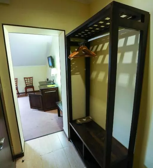 Hotel Home