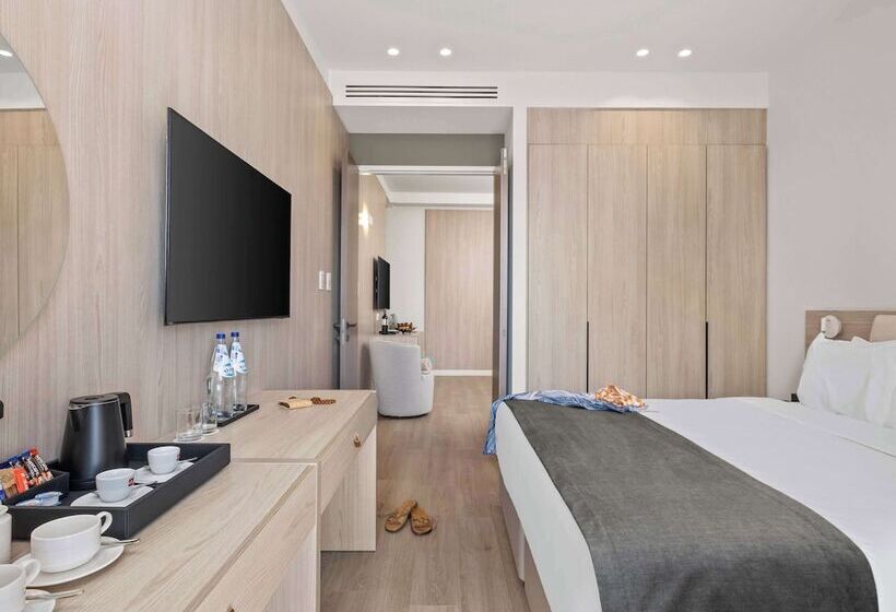 هتل Mercure Larnaca City