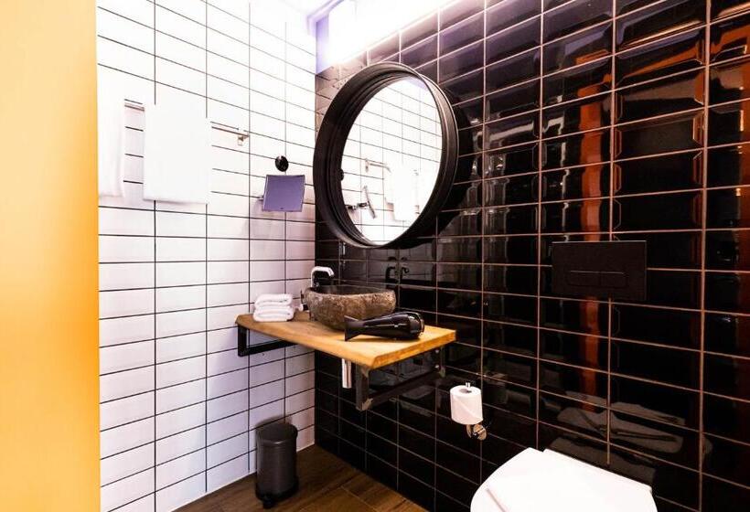 호텔 Mountainlodge   Boutique House