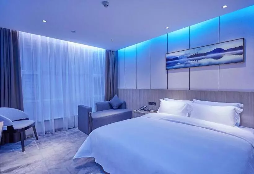 Paco Hotel Guangzhou Baiyun Airport Liantang Metro